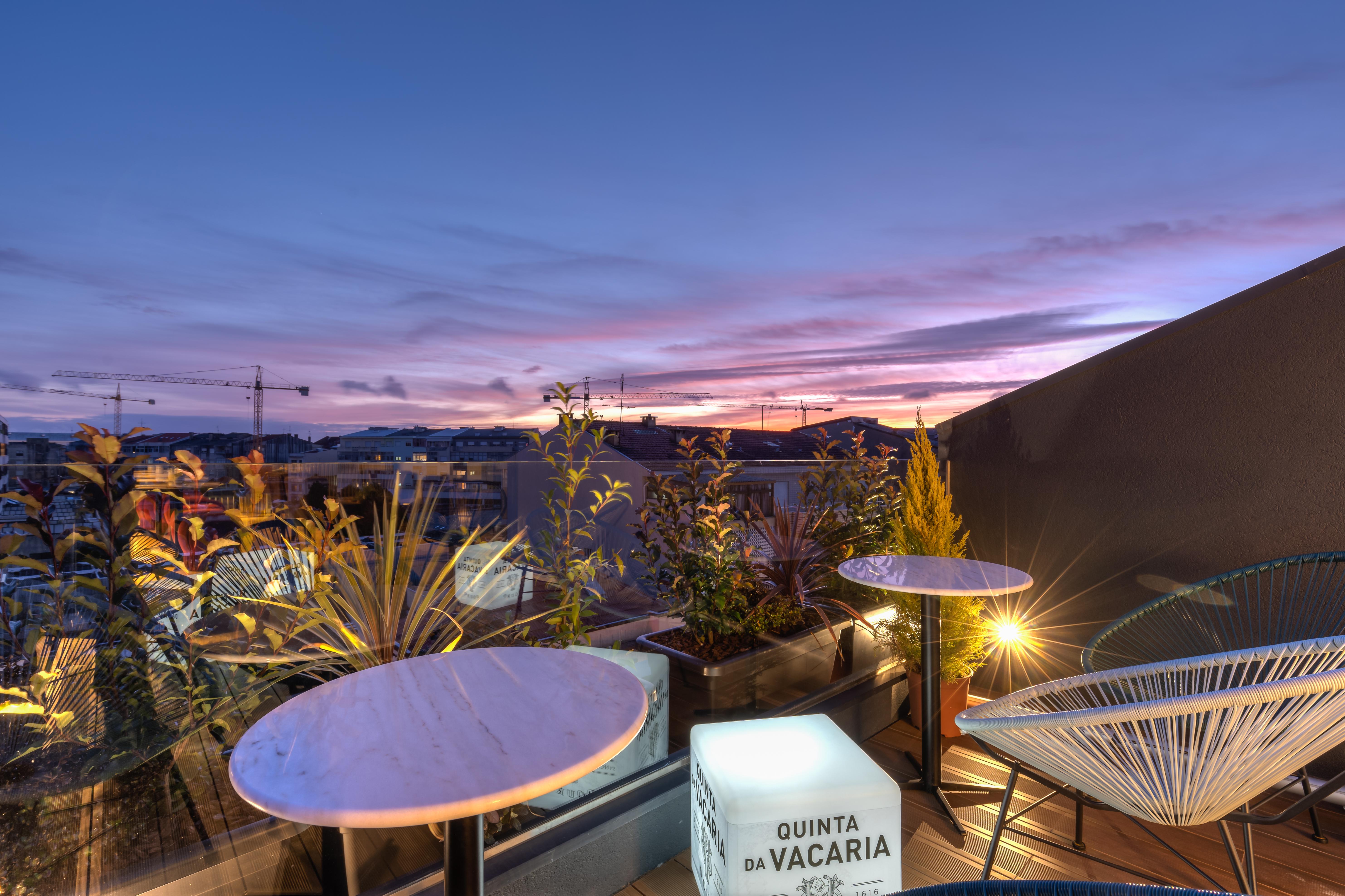 The Convo Porto Hotel & Apartment ภายนอก รูปภาพ